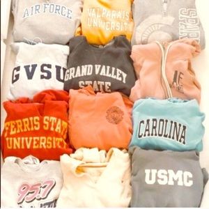 VSCO SWEATSHIRT MYSTERY BOX!!